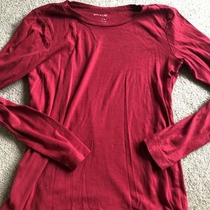 Eddie Bauer Women’s Medium Red Long Sleeves